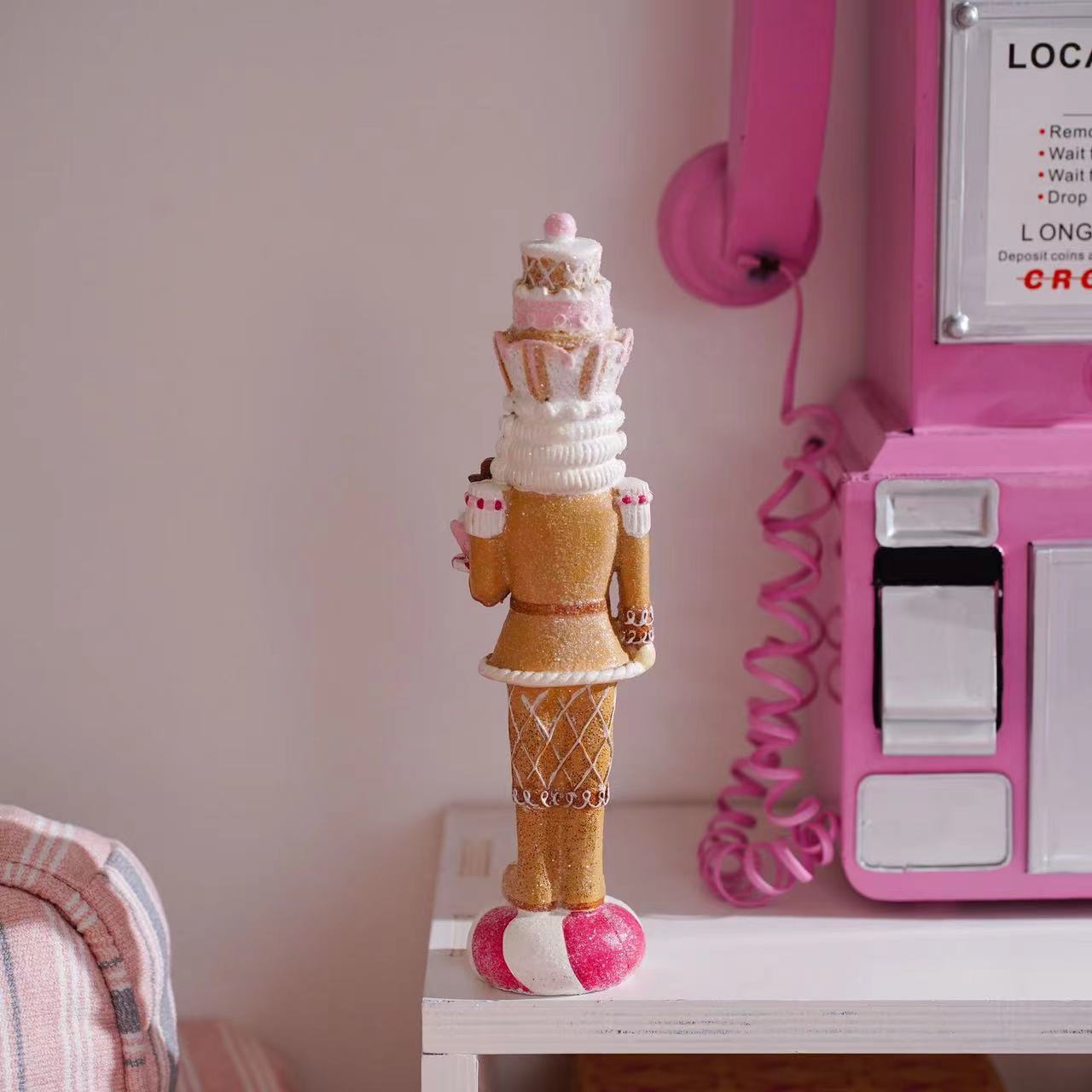 달콤한 핑크색 호두까기 인형 병정 피규어 인형 프랑스  - Nutcracker Figurine 리뷰 및 가격